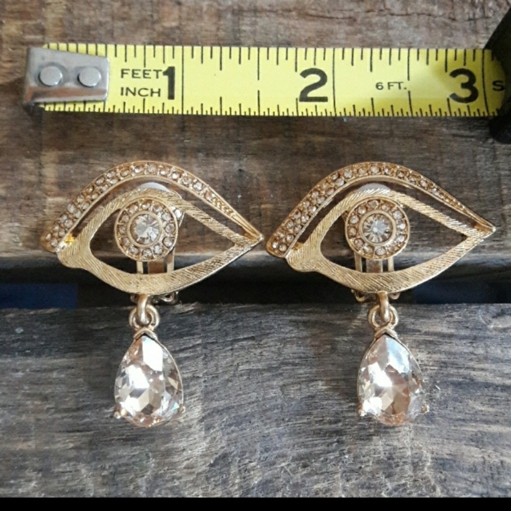 Oscar de la Renta Pave Crystal Eye Earrings - Picture 5 of 6